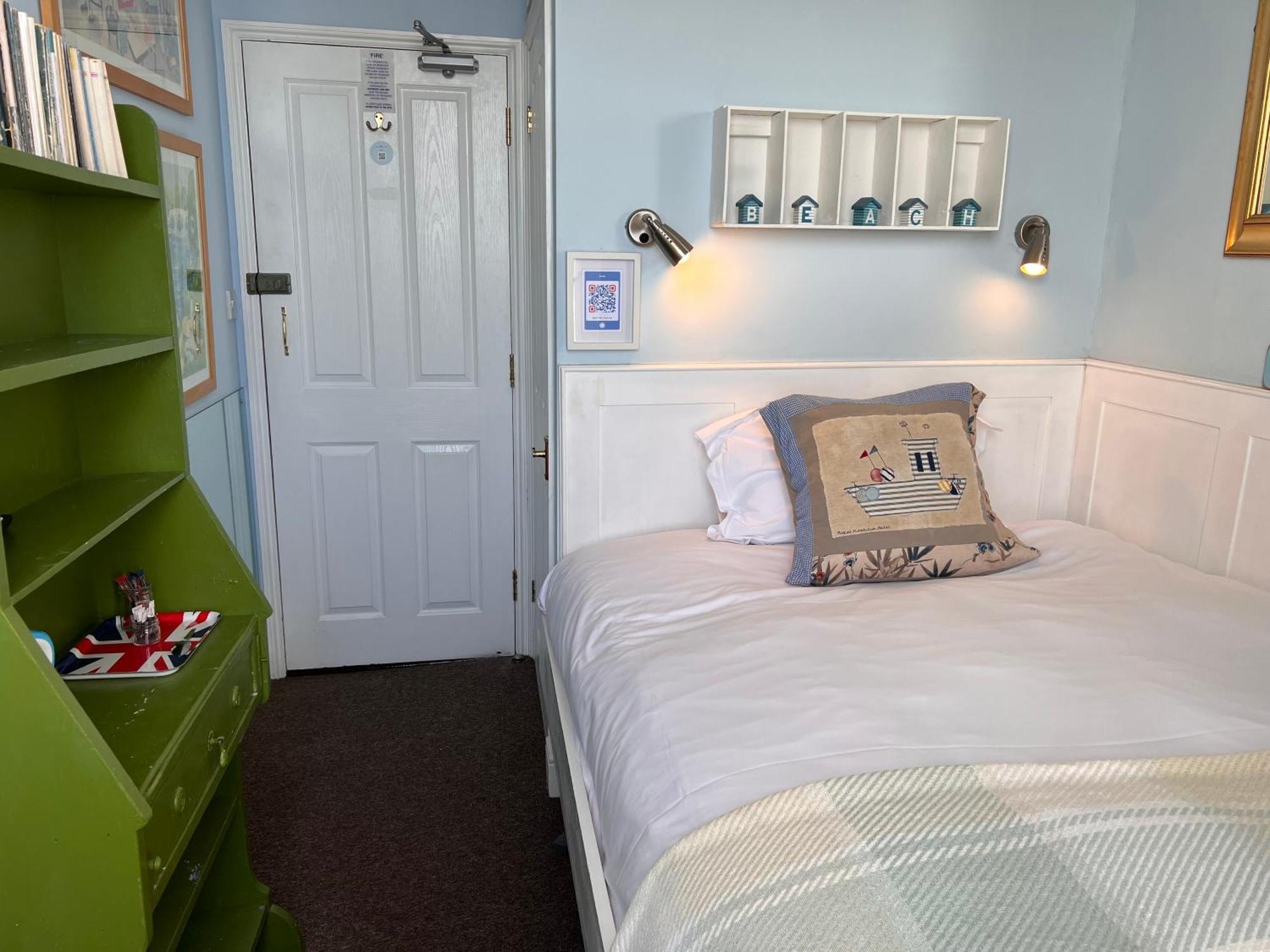 The Royal Harbour 3*